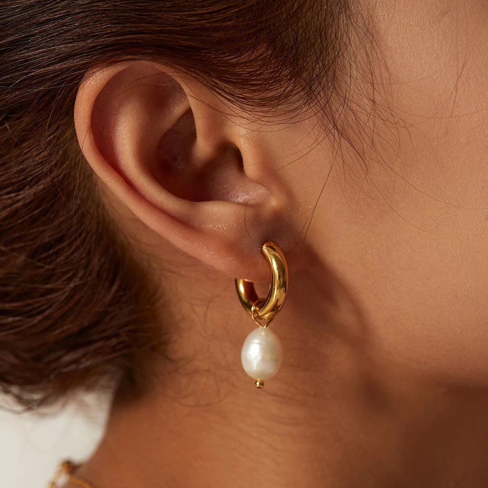LunaPearl Hoops