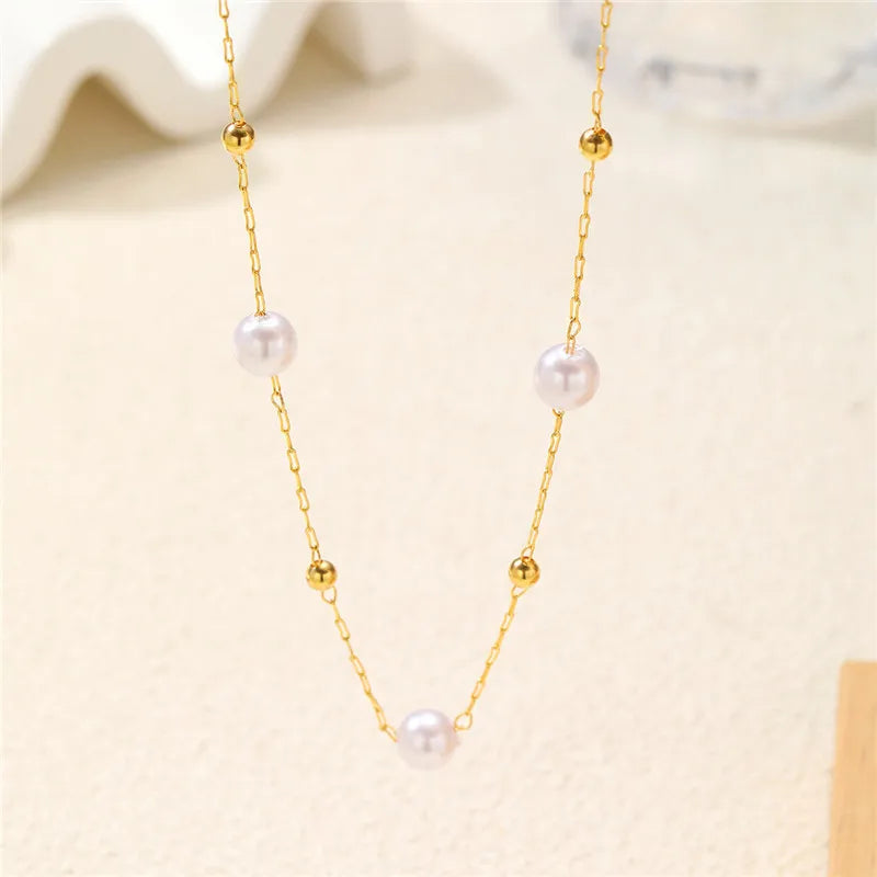 Lina Pearl Necklace
