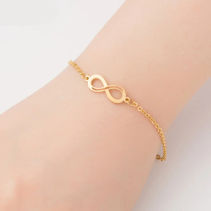 Elegant Infinite bracelet