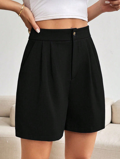 UrbanChic Shorts
