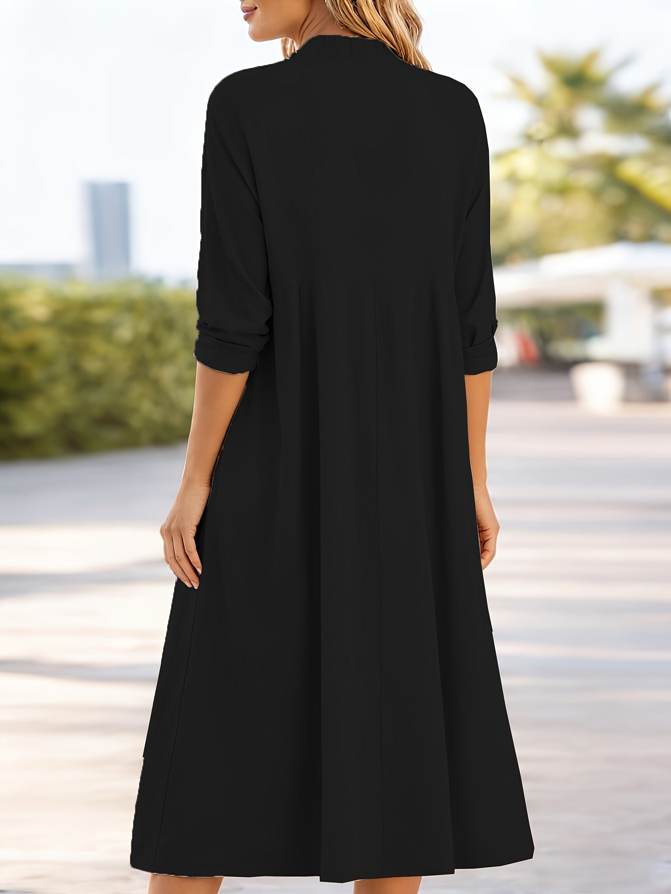 Lina Flow Dress
