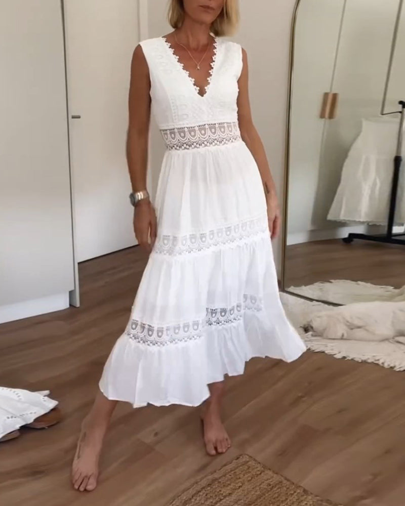 Luna Lace Comfort Dress
