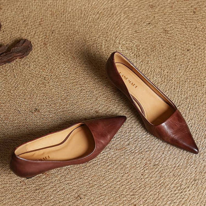 Giulia Pointed Leather Pumps