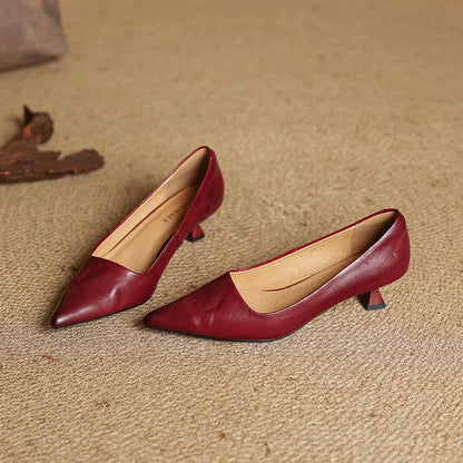 Giulia Pointed Leather Pumps