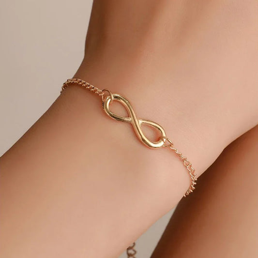 Elegant Infinite bracelet