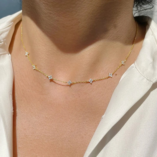 Dainty Daisy Chain Necklace